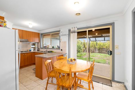 Property photo of 14 Ebony Drive Pakenham VIC 3810