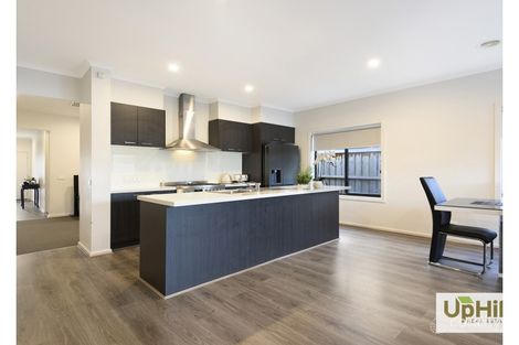 Property photo of 14 Kenyan Avenue Clyde VIC 3978