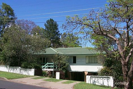 8 Lanark St, Kenmore, QLD 4069