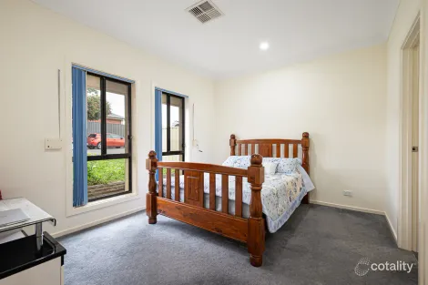 Property photo of 19A Reading Street Clearview SA 5085