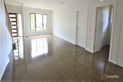 Property photo of 26 Lewton Road Mount Waverley VIC 3149