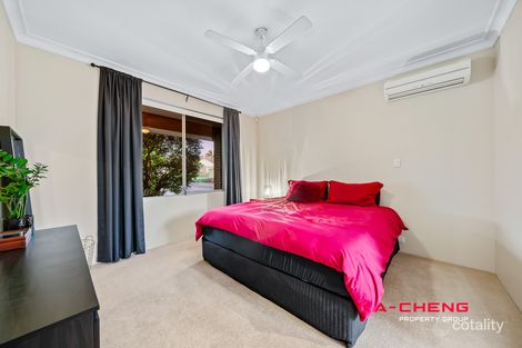 Property photo of 43 St Lawrence Drive Beechboro WA 6063