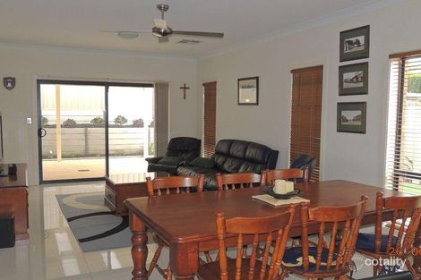 Property photo of 20 Edgehill Walk Noarlunga Downs SA 5168