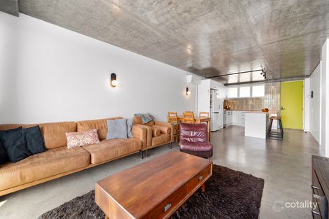 2/223 Cavendish Rd, Coorparoo, QLD 4151