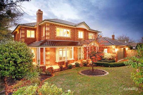 16 Howie St, Glen Iris, VIC 3146