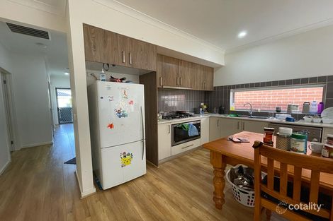 Property photo of 18 Battery Road Point Cook VIC 3030