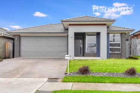 7 Madden St, Oran Park, NSW 2570
