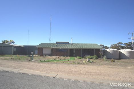 Property photo of 9 Nelcebee Court Port Broughton SA 5522