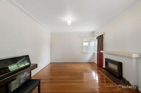 Property photo of 13 Shanahan Crescent McKinnon VIC 3204