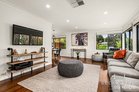Property photo of 23 Bimbadeen Crescent Yallambie VIC 3085