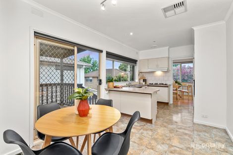Property photo of 2 Chippendale Court Chirnside Park VIC 3116