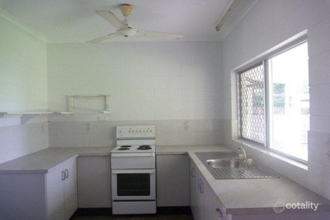 Property photo of 38 Sidlaw Street Smithfield QLD 4878