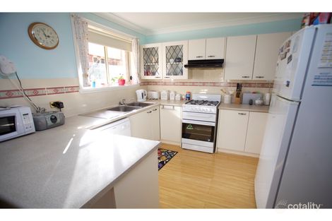 Property photo of 2/64 Bonnor Street Kelso NSW 2795