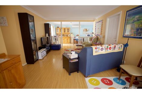 Property photo of 2/64 Bonnor Street Kelso NSW 2795