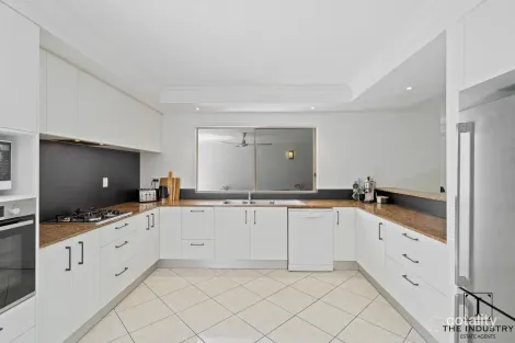 Property photo of 801/2-10 Greenslopes Street Cairns North QLD 4870