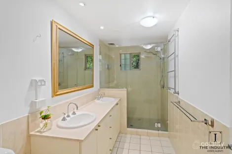 Property photo of 801/2-10 Greenslopes Street Cairns North QLD 4870