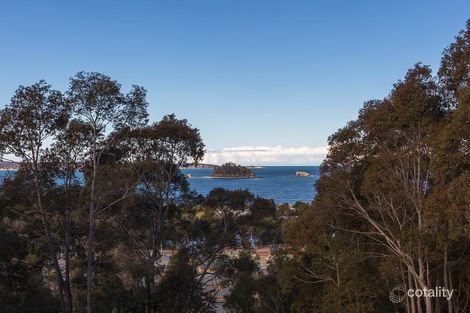 Property photo of 6 Sanctuary Place Catalina NSW 2536