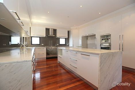 Property photo of 8 Cassia Place Bass Hill NSW 2197
