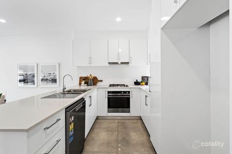 Property photo of 389A Reddall Parade Mount Warrigal NSW 2528