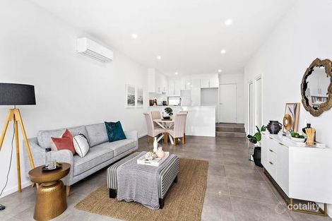 Property photo of 389A Reddall Parade Mount Warrigal NSW 2528