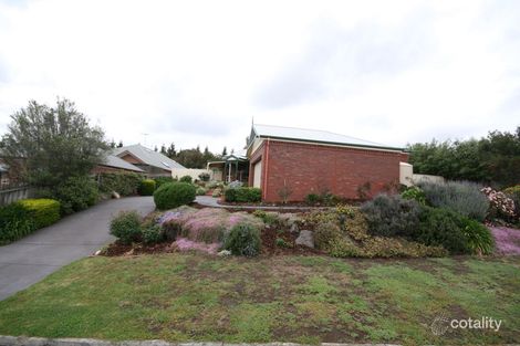 46 Grosvenor Dr, Wandana Heights, VIC 3216