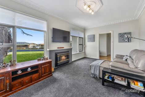 Property photo of 1 Betula Road Mount Gambier SA 5290