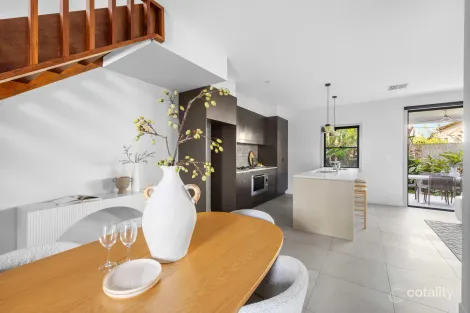 Property photo of 31 Joffre Street Coorparoo QLD 4151