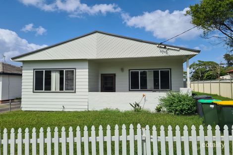 126 Wommara Ave, Belmont North, NSW 2280