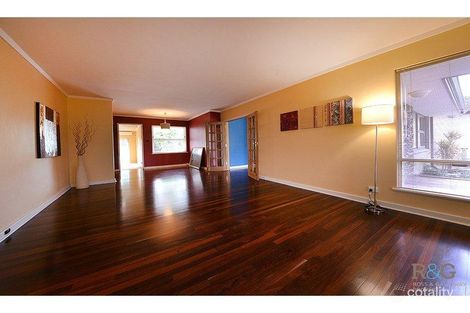 Property photo of 8 Shearman Street Attadale WA 6156