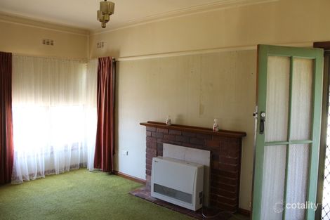 Property photo of 1 Queens Crescent Bacchus Marsh VIC 3340