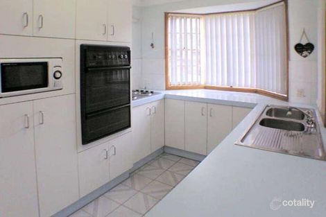 Property photo of 1/8 Henman Close Point Clare NSW 2250