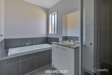 Property photo of 9 Dev Terrace Rockbank VIC 3335