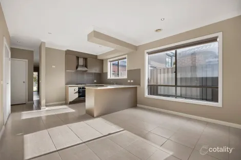Property photo of 8 Red Oak Street Harkness VIC 3337