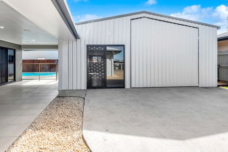 Property photo of 26 Bradco Avenue Ooralea QLD 4740