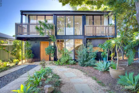 1 Oxford St, Umina Beach, NSW 2257