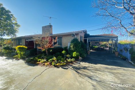 Property photo of 1/42 Pinewood Drive Mount Waverley VIC 3149