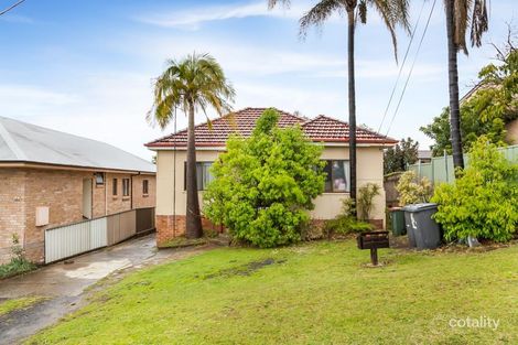 Property photo of 44 The Avenue Corrimal NSW 2518