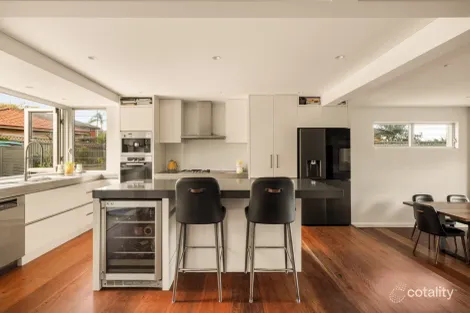 Property photo of 6 Myuna Place Port Hacking NSW 2229