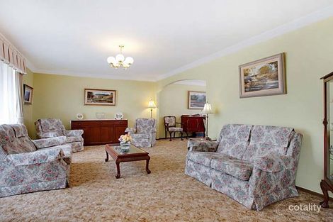 Property photo of 10 Merriman Close Elderslie NSW 2570