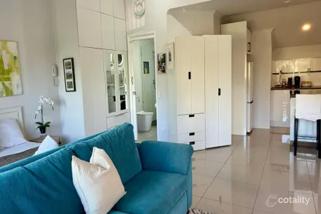 Property photo of 41/112-116 Surf Parade Broadbeach QLD 4218