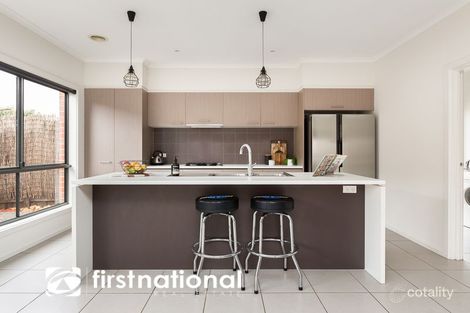 Property photo of 4 Black Wattle Way Cranbourne VIC 3977