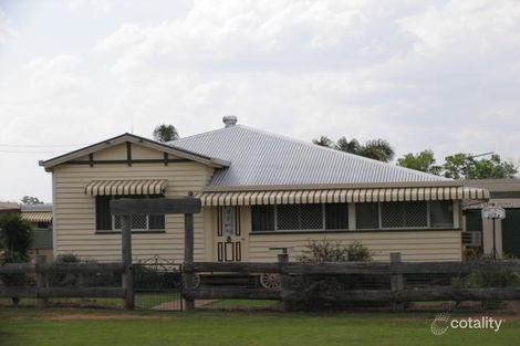 8 Mcdonald St, Oakey, QLD 4401