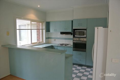 Property photo of 22 Hutchinson Drive Kew VIC 3101