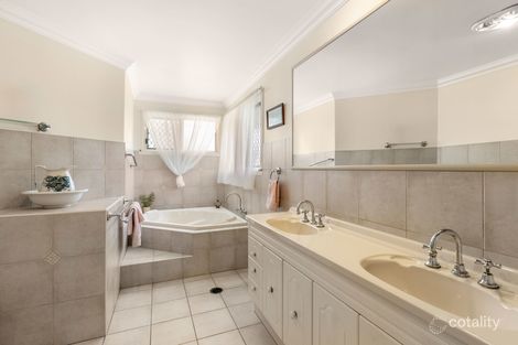 Property photo of 21 Katherine Court Karalee QLD 4306