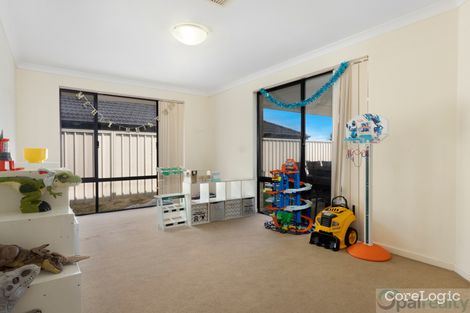 Property photo of 19 Arrowwood Loop Secret Harbour WA 6173