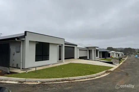 Property photo of 64 Alexandrina Road Mount Barker SA 5251