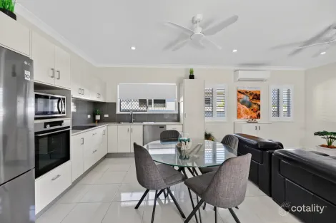 Property photo of 26 Huntsmans Crescent Shaw QLD 4818