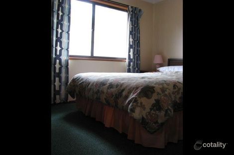 Property photo of 28 Annetts Parade Mossy Point NSW 2537