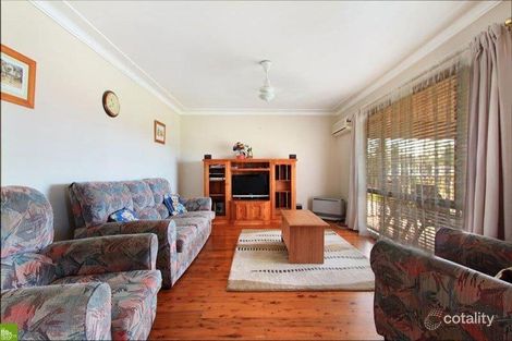 Property photo of 4 Louise Street Dapto NSW 2530