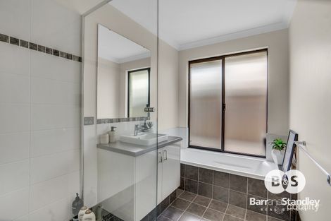 Property photo of 8 Beraking Loop Dalyellup WA 6230